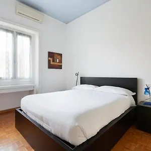 Cozy Apt With Balcony - Mm2 Sant'agostino Appartamento Milano